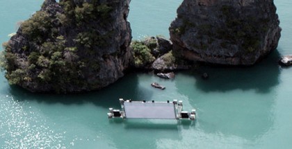 floating_movie_theater_m2gnp
